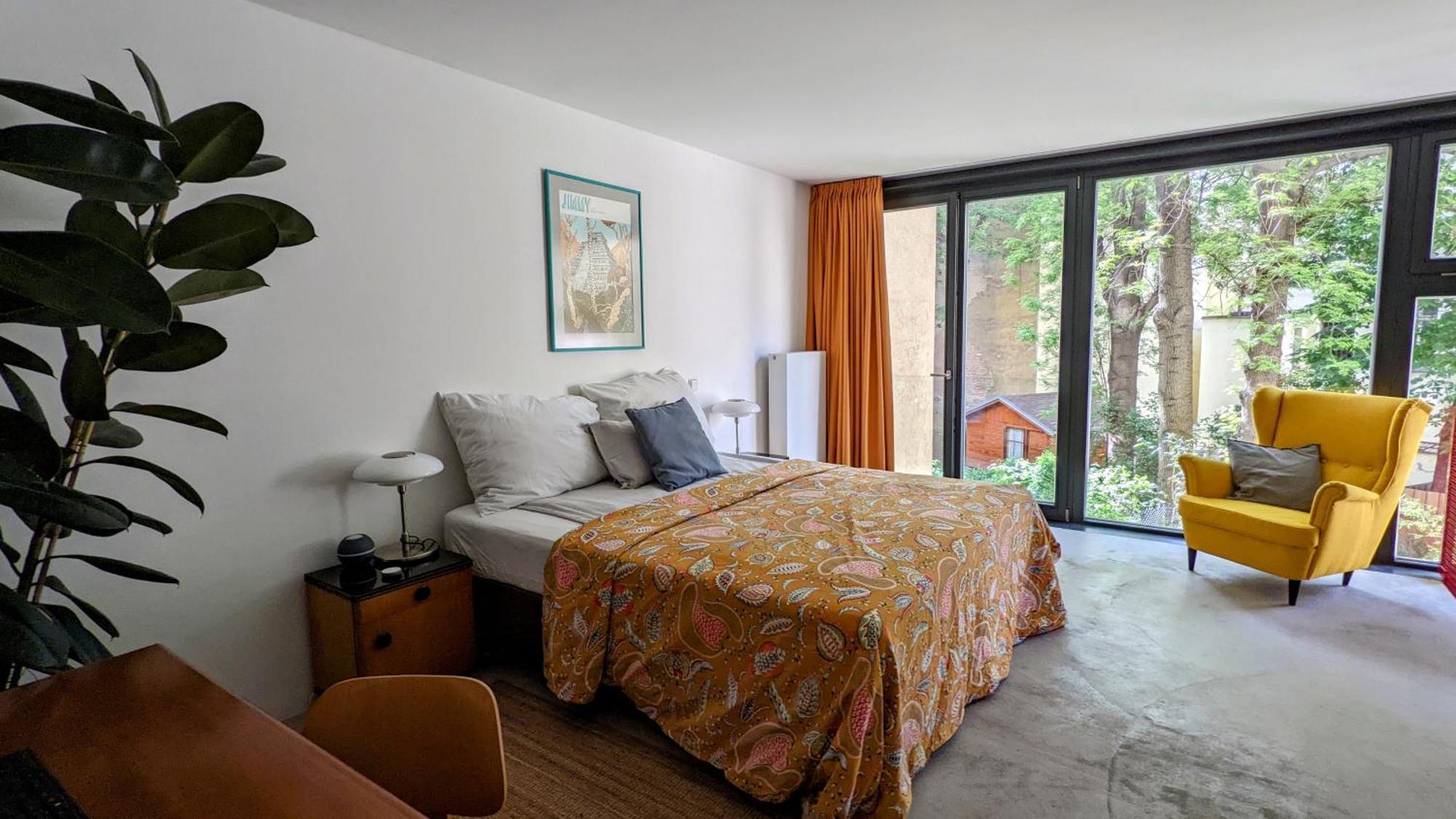 Romantic And Atypical Apartments In Prague'S Montmartre Eksteriør bilde