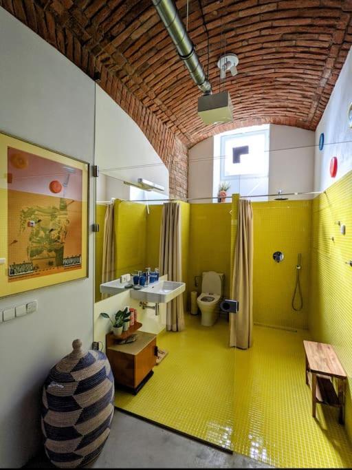 Romantic And Atypical Apartments In Prague'S Montmartre Eksteriør bilde