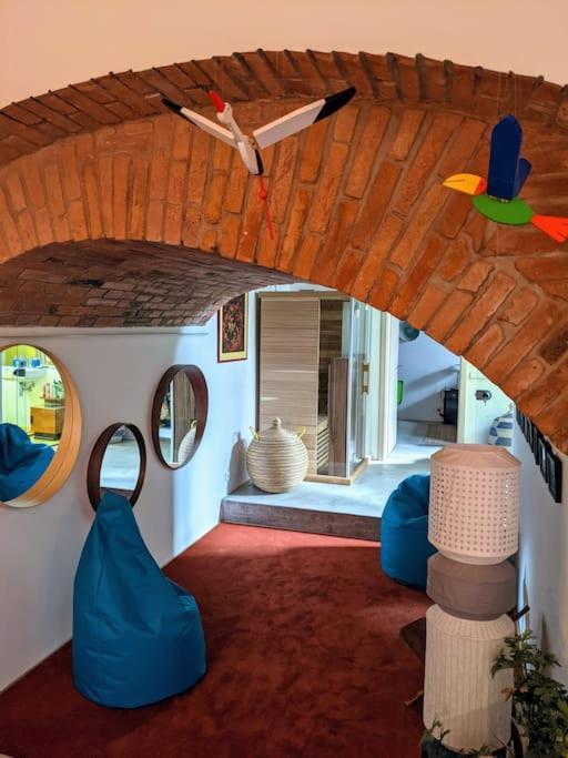 Romantic And Atypical Apartments In Prague'S Montmartre Eksteriør bilde